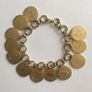 Charm bracelet